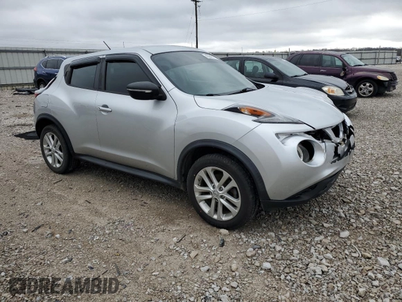 2017 Nissan Juke S with VIN JN8AF5MR9HT704009, listed as a Copart auction lot 43940775 with 123,279 mi miles and Salvage Title. Bid and sale history available at DreamBid. Image 4.