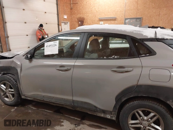 2023 Hyundai Kona SE with VIN KM8K2CAB5PU970137, listed as a IAAI auction lot 41493226 with 47,809 mi miles. Bid and sale history available at carsss.com. Image 14.