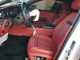 2021 Rolls-Royce Ghost z VIN SCATV0C09MU204490, wystawiony jako Copart lot #81747624 z przebiegiem Nie podano mil oraz Szkody całkowita. Historia ofert i sprzedaży dostępna na DreamBid. Obrazek 7.