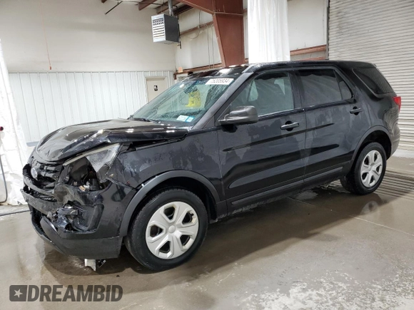 2016 Ford Utility Police Interceptor with VIN 1FM5K8AR0GGA20404, listed as a Copart auction lot 75205934 with 180,626 mi miles and Salvage Title. Bid and sale history available at carsss.com. Image 1.