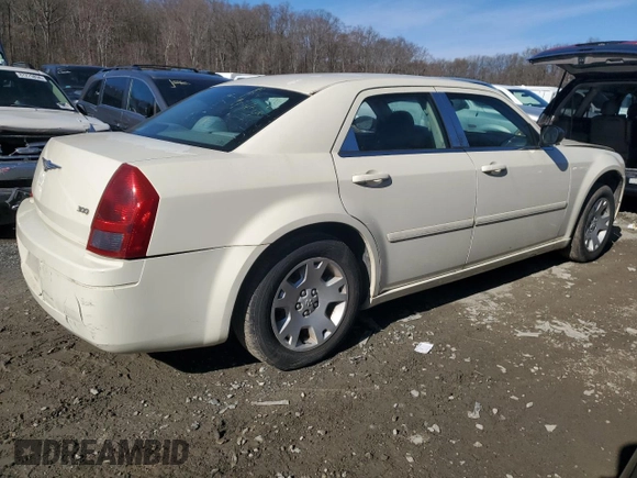 2005 Chrysler 300 with VIN 2C3AA43R15H570020, listed as a Copart auction lot 50005455 with 0 mi miles and Salvage Title. Bid and sale history available at carsss.com. Image 3.