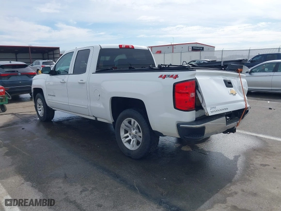 2018 Chevrolet Silverado 1500 LT with VIN 1GCVKREHXJZ298878, listed as a IAAI auction lot 41617944 with 64,847 mi miles. Bid and sale history available at carsss.com. Image 3.