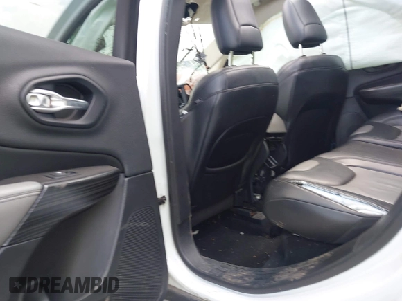 2014 Jeep Cherokee Limited с VIN 1C4PJMDB3EW158982, выставлен на аукционе IAAI как лот 42573775 с пробегом Не указан миль и . История ставок и продаж доступна на DreamBid. Изображение 8.