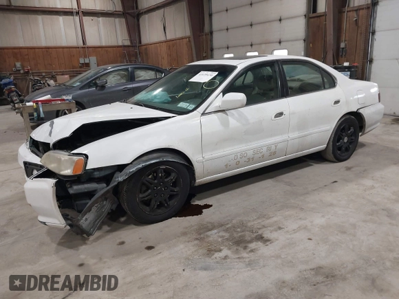2000 Acura TL with VIN 19UUA5662YA015081, listed as a IAAI auction lot 41639430 with 133,577 mi miles. Bid and sale history available at carsss.com. Image 17.
