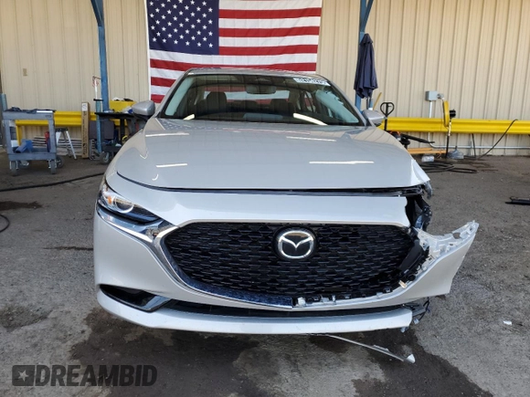 2025 Mazda 3 S Preferred with VIN JM1BPACM7S1761503, listed as a Copart auction lot 52154275 with 9,531 mi miles and Non Repairable. Bid and sale history available at DreamBid. Image 5.