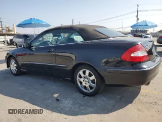 2008 Mercedes-Benz CLK 350 with VIN WDBTK56F28F250346, listed as a Copart auction lot 60489885 with 124,621 mi miles and Clean title. Bid and sale history available at DreamBid. Image 2.