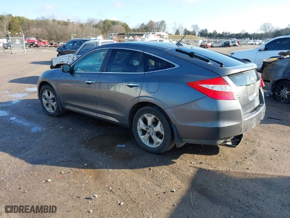 2010 Honda Accord Crosstour EX-L with VIN 5J6TF1H57AL001982, listed as a IAAI auction lot 41195606 with 205,237 mi miles. Bid and sale history available at carsss.com. Image 3.