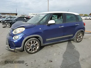 2015 FIAT 500L Urbana Trekking with VIN ZFBCFADH5FZ033732, listed as a Copart auction lot 82686434 with 90,690 mi miles and Clean Title. Bid and sale history available at carsss.com. Image 1.
