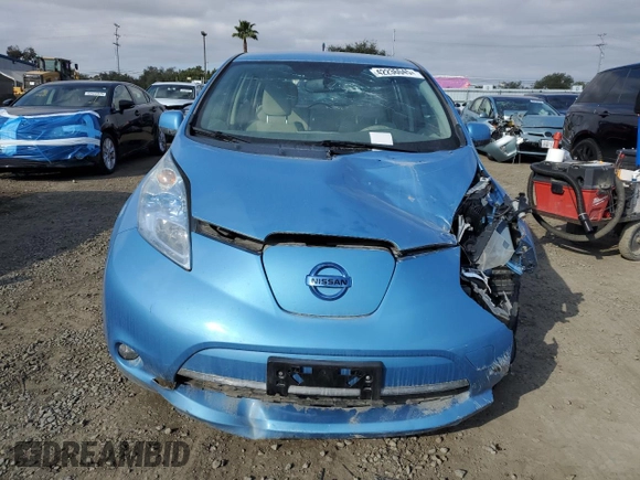 2011 Nissan LEAF SL with VIN JN1AZ0CP3BT000582, listed as a Copart auction lot 42236045 with 0 mi miles and Clean Title. Bid and sale history available at carsss.com. Image 5.