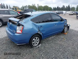 2005 Toyota Prius z VIN JTDKB20U150118440, wystawiony jako IAAI lot #42090135 z przebiegiem 263 095 mil mil oraz . Historia ofert i sprzedaży dostępna na DreamBid. Obrazek 4.