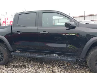 2024 Chevrolet Colorado 4WD Trail Boss with VIN 1GCPTEEK9R1310474, listed as a IAAI auction lot 42114233 with 4,970 mi miles and . Bid and sale history available at DreamBid. Image 13.