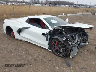 2023 Chevrolet Corvette 1LT z VIN 1G1YA3D48P5111528, wystawiony jako IAAI lot #41932326 z przebiegiem Nie podano mil oraz . Historia ofert i sprzedaży dostępna na DreamBid. Obrazek 1.