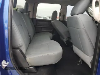 2018 Ram 1500 Express z VIN 3C6RR6KG2JG249849, wystawiony jako Copart lot #42008845 z przebiegiem Nie podano mil oraz Nie do naprawy • Non repairable. Historia ofert i sprzedaży dostępna na DreamBid. Obrazek 10.