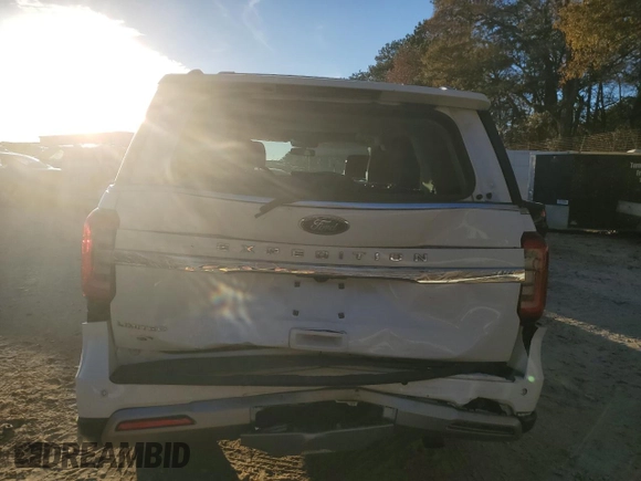 2023 Ford Expedition Limited with VIN 1FMJU1K80PEA13003, listed as a Copart auction lot 83331894 with 42,196 mi miles and Salvage Title. Bid and sale history available at carsss.com. Image 6.