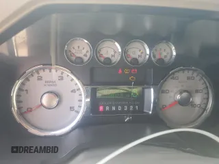 2008 Ford F-250 XL с VIN 1FTSW21R88EC39231, выставлен на аукционе Copart как лот 58502985 с пробегом 229 582 миль миль и Списание • Salvage title. История ставок и продаж доступна на DreamBid. Изображение 9.