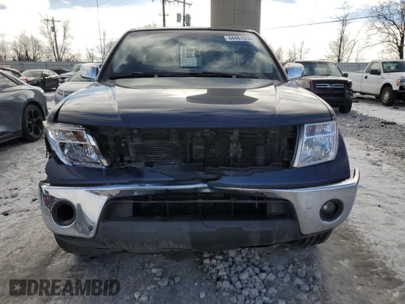 2007 Nissan Frontier SE z VIN 1N6AD06U27C418407, wystawiony jako Copart lot #44467655 z przebiegiem 90 917 mil mil oraz Czysty tytuł • Clean title. Historia ofert i sprzedaży dostępna na DreamBid. Obrazek 5.