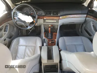 2003 BMW 5 Series 525iA with VIN WBADT434X3G024331, listed as a Copart auction lot 77311334 with 246,822 mi miles and Salvage Title. Bid and sale history available at carsss.com. Image 8.