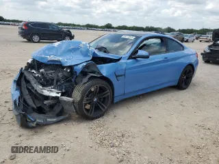 2015 BMW M4 z VIN WBS3R9C59FK335424, wystawiony jako Copart lot #56173675 z przebiegiem 114 999 mil mil oraz Szkoda całkowita • Salvage title. Historia ofert i sprzedaży dostępna na DreamBid. Obrazek 1.