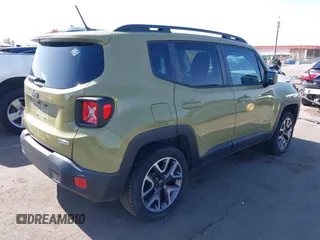 2015 Jeep Renegade Latitude with VIN ZACCJBBT7FPB35993, listed as a IAAI auction lot 42055165 with 65,413 mi miles. Bid and sale history available at carsss.com. Image 4.
