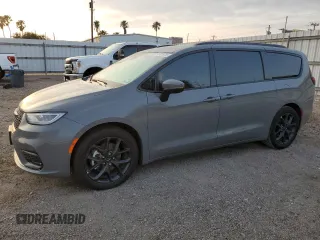 2023 Chrysler Pacifica Touring L with VIN 2C4RC1BG4PR505313, listed as a Copart auction lot 54069305 with 24,687 mi miles and Salvage title. Bid and sale history available at DreamBid. Image 1.