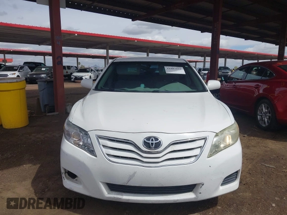 2011 Toyota Camry LE with VIN 4T1BF3EK2BU674189, listed as a IAAI auction lot 41807932 with 185,859 mi miles. Bid and sale history available at carsss.com. Image 12.