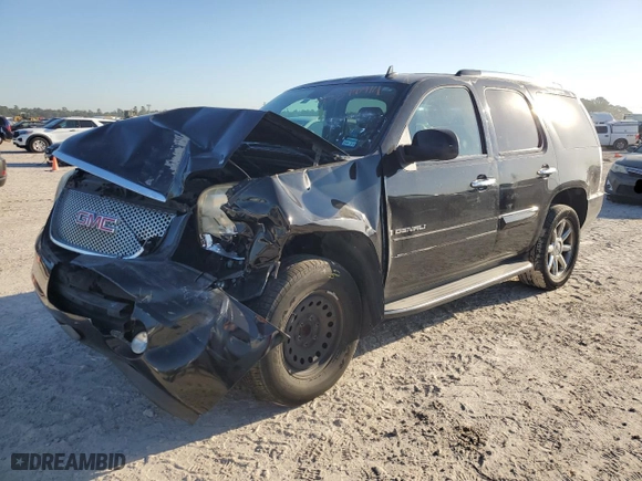 2008 GMC Yukon Denali with VIN 1GKEC63828J196244, listed as a Copart auction lot 73378414 with 0 mi miles and Salvage Title. Bid and sale history available at carsss.com. Image 1.