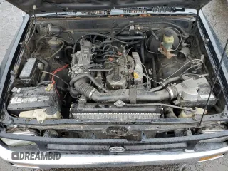 1995 Toyota Pickup with VIN JT4RN81AXS5201652, listed as a Copart auction lot 50661685 with 231,649 mi miles and Salvage title. Bid and sale history available at DreamBid. Image 11.