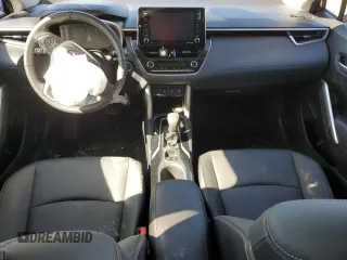 2022 Toyota Corolla Cross XLE with VIN 7MUDAABG3NV006450, listed as a Copart auction lot 53240735 with 19,976 mi miles and Salvage title. Bid and sale history available at DreamBid. Image 8.