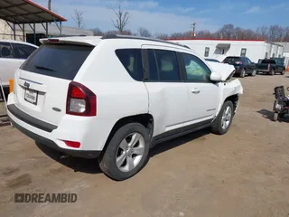 2016 Jeep Compass High Altitude with VIN 1C4NJDEB7GD662746, listed as a IAAI auction lot 41757184 with Not Provided miles and . Bid and sale history available at DreamBid. Image 4.