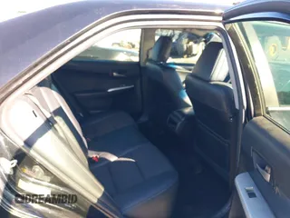 2014 Toyota Camry L with VIN 4T1BF1FK0EU732209, listed as a IAAI auction lot 40424721 with 200,271 mi miles. Bid and sale history available at carsss.com. Image 8.