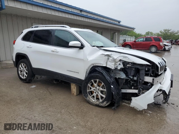 2015 Jeep Cherokee Latitude z VIN 1C4PJMCS3FW625935, wystawiony jako Copart lot #57577905 z przebiegiem 149 317 mil mil oraz Nie do naprawy • Non repairable. Historia ofert i sprzedaży dostępna na DreamBid. Obrazek 4.