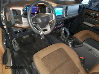 2023 Ford Bronco with VIN 1FMDE5CH0PLB19978, listed as a Copart auction lot 88304225 with 4,303 mi miles and Salvage Title. Bid and sale history available at carsss.com. Image 8.