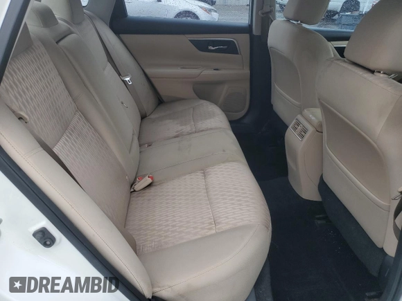 2017 Nissan Altima SV z VIN 1N4AL3AP9HC258994, wystawiony jako Copart lot #56289865 z przebiegiem 82 763 mil mil oraz Szkoda całkowita • Salvage title. Historia ofert i sprzedaży dostępna na DreamBid. Obrazek 10.