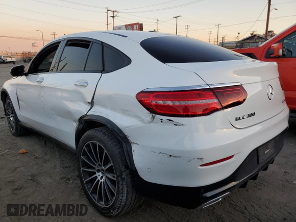 2021 Mercedes-Benz GLC with VIN W1N0J8EB6MG011810, listed as a Copart auction lot 88361905 with 54,286 mi miles and Salvage Title. Bid and sale history available at carsss.com. Image 2.
