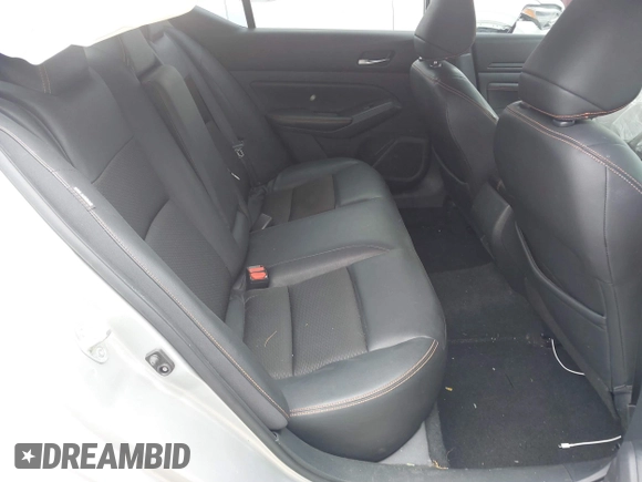 2020 Nissan Altima SR z VIN 1N4BL4CV5LN301259, wystawiony jako IAAI lot #42150709 z przebiegiem 52 512 mil mil oraz . Historia ofert i sprzedaży dostępna na DreamBid. Obrazek 8.