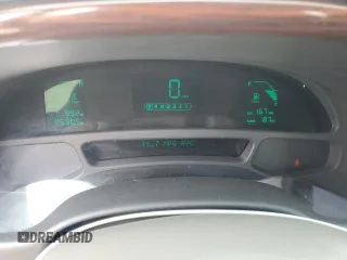 2005 Cadillac DeVille z VIN 1G6KD54Y85U187078, wystawiony jako Copart lot #58547715 z przebiegiem 95 905 mil mil oraz Szkoda całkowita • Salvage title. Historia ofert i sprzedaży dostępna na DreamBid. Obrazek 9.