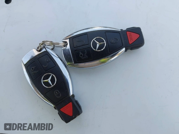 2014 Mercedes-Benz CLA 250 z VIN WDDSJ4EB3EN043058, wystawiony jako IAAI lot #42183317 z przebiegiem 147 440 mil mil oraz . Historia ofert i sprzedaży dostępna na DreamBid. Obrazek 11.