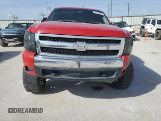 2007 Chevrolet Silverado 1500 LT w/1LT with VIN 2GCEC19C071643236, listed as a Copart auction lot 49526005 with 193,730 mi miles and Clean Title. Bid and sale history available at carsss.com. Image 5.