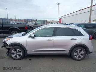 2019 Kia Niro LX with VIN KNDCB3LCXK5243643, listed as a IAAI auction lot 41730461 with 133,317 mi miles. Bid and sale history available at carsss.com. Image 15.