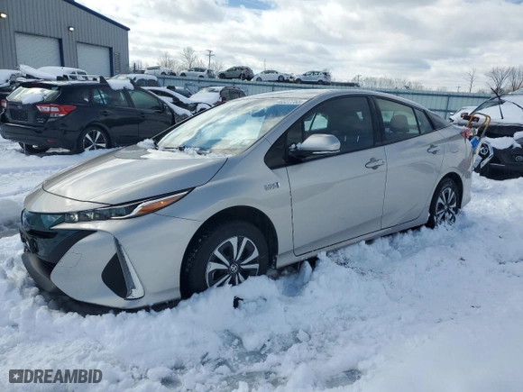 2017 Toyota Prius Prime Plus with VIN JTDKARFP7H3002708, listed as a Copart auction lot 46637755 with NaN miles and Salvage Title. Bid and sale history available at carsss.com. Image 1.