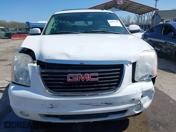 2008 GMC Yukon XL SLT 4SB with VIN 1GKFK16378R139856, listed as a IAAI auction lot 41933788 with 120,767 mi miles and . Bid and sale history available at carsss.com. Image 12.