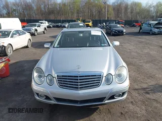 2008 Mercedes-Benz E 350 Luxury with VIN WDBUF87X58B338817, listed as a IAAI auction lot 42092896 with 164,254 mi miles and . Bid and sale history available at carsss.com. Image 12.