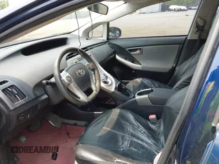 2013 Toyota Prius One z VIN JTDKN3DU0D1645384, wystawiony jako IAAI lot #42412550 z przebiegiem 159 012 mil mil oraz . Historia ofert i sprzedaży dostępna na DreamBid. Obrazek 5.