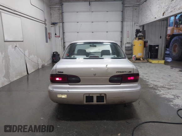 1997 Geo Prizm z VIN 1Y1SK526XVZ406366, wystawiony jako IAAI lot #41409191 z przebiegiem 259 489 mil mil oraz . Historia ofert i sprzedaży dostępna na DreamBid. Obrazek 16.