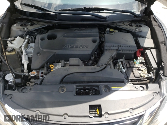 2017 Nissan Altima SV with VIN 1N4AL3AP4HC231153, listed as a Copart auction lot 72575824 with 113,092 mi miles and Salvage Title. Bid and sale history available at carsss.com. Image 7.