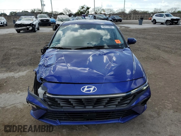 2025 Hyundai Elantra Limited z VIN KMHLN4DJ9SU121786, wystawiony jako Copart lot #54508575 z przebiegiem 13 047 mil mil oraz Czysty tytuł • Clean title. Historia ofert i sprzedaży dostępna na DreamBid. Obrazek 5.