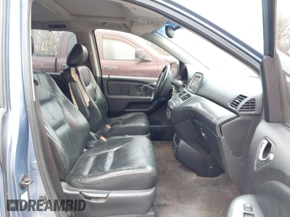 2005 Honda Odyssey TOURING with VIN 5FNRL38815B048075, listed as a IAAI auction lot 41813377 with 259,138 mi miles. Bid and sale history available at carsss.com. Image 5.