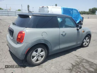 2016 MINI Hardtop with VIN WMWXP5C56G2D15172, listed as a Copart auction lot 59997205 with 166,270 mi miles and Clean title. Bid and sale history available at DreamBid. Image 3.