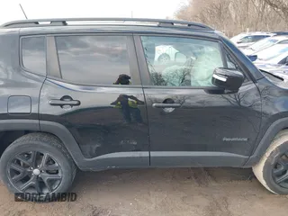 2018 Jeep Renegade Latitude with VIN ZACCJBBB5JPH00547, listed as a IAAI auction lot 41673532 with 88,167 mi miles and . Bid and sale history available at DreamBid. Image 13.