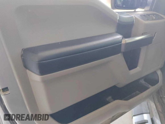 2021 Ford F-250 XL z VIN 1FT7W2BN5MEC59402, wystawiony jako IAAI lot #42672601 z przebiegiem 107 795 mil mil oraz . Historia ofert i sprzedaży dostępna na DreamBid. Obrazek 9.